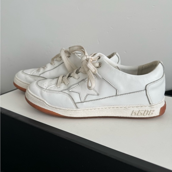 Golden Goose Sneakers - Picture 2 of 4